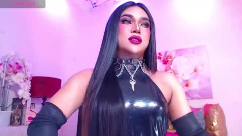 CALL ME STELLA online show from February 1, 9:52 am