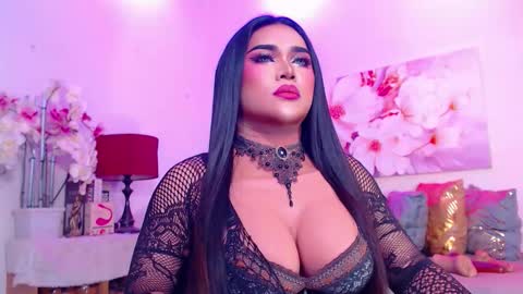 CALL ME STELLA online show from March 23, 5:56 am