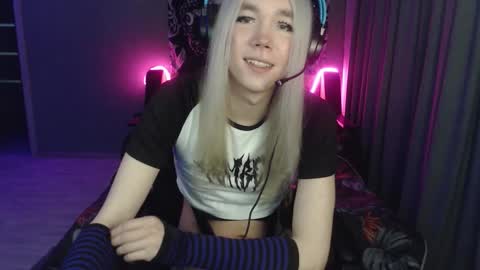 Steve online show from December 4, 6:45 pm