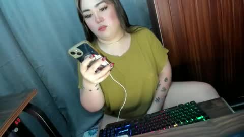 Millany online show from April 28, 3:33 am