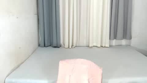 Natalie Portman online show from November 20, 5:41 am