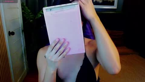 DIANNA online show from February 2, 2:43 am