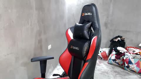 Snapshot of susaimi19 chatting on December 29, 11:18 am itsme Mathea69 online show from December 29, 11:18 am