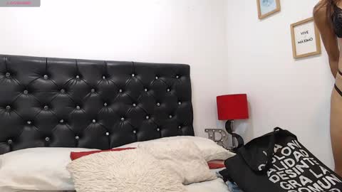 SussanTS online show from May 16, 1:43 pm
