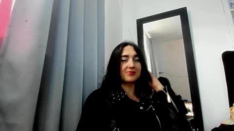 sweet__suck69bitch online show from March 23, 10:48 pm