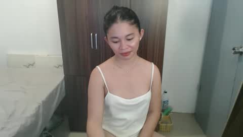 sweet_cassyxx online show from December 19, 3:50 pm