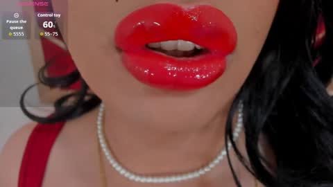 sweet_eliizabeth online show from June 1, 6:20 pm