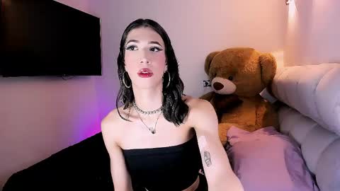 Sweet Fhalon online show from April 16, 9:43 am