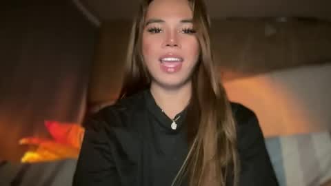 alexa your one and only queen online show from December 17, 4:23 am