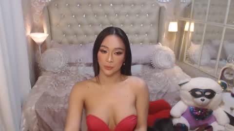Snapshot of sweetbutwildcarla chatting on December 7, 7:49 pm Carla online show from December 7, 7:49 pm
