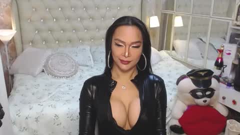 Snapshot of sweetbutwildcarla chatting on January 7, 4:20 am Carla online show from January 7, 4:20 am