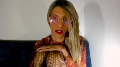 Amelia online show from November 30, 11:34 am