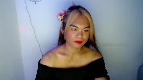 sweeterica08 online show from February 13, 7:13 am