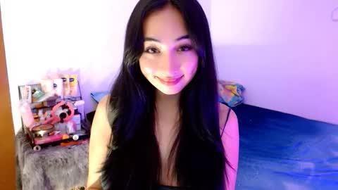 Lilly online show from October 13, 3:30 am