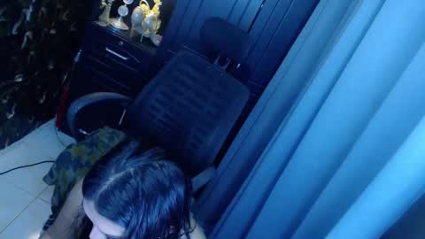 angelica online show from December 8, 5:01 pm