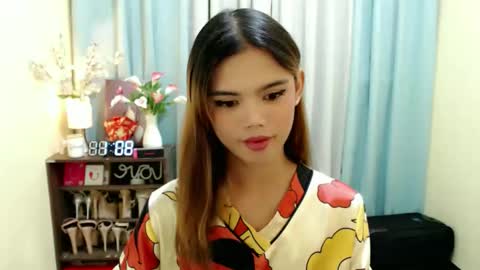 Megan online show from March 31, 5:09 am