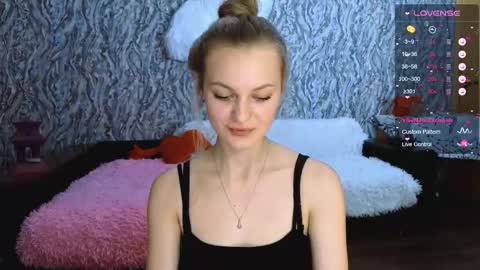 Im Taya  online show from October 9, 5:36 pm