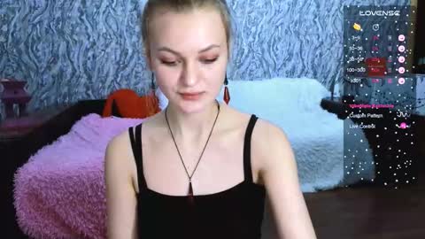 Im Taya  online show from October 27, 1:19 pm