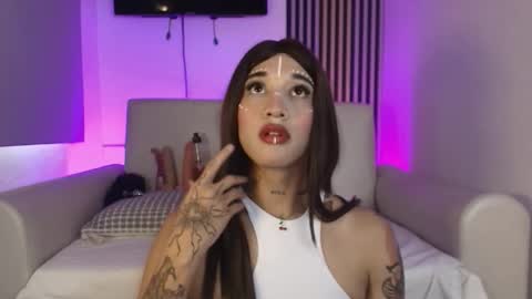 tammy_sweett1 online show from March 14, 3:05 pm