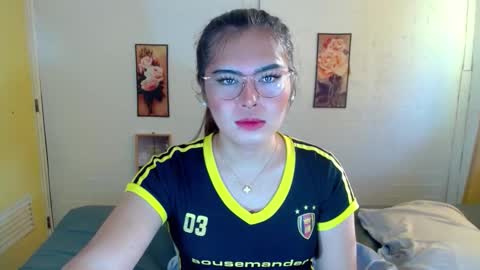 tgirlselena online show from September 10, 10:42 pm