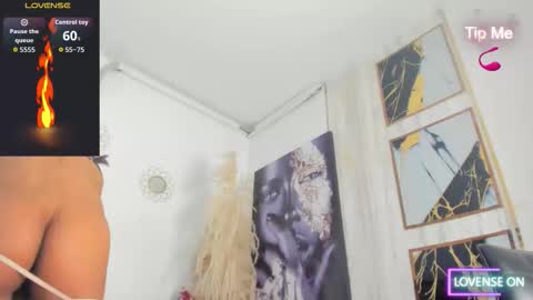 Thamara Thompsont online show from January 18, 3:09 pm