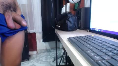 Snapshot of the_best_fox chatting on October 21, 4:30 pm the girl of your dreams online show from October 21, 4:30 pm
