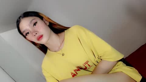 laisa online show from September 13, 11:38 am