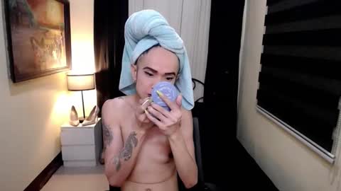 Anne online show from February 27, 4:46 pm