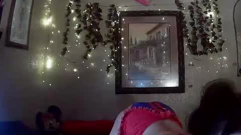 Snapshot of thesillymillie chatting on September 9, 9:57 pm sillymillie0 online show from September 9, 9:57 pm