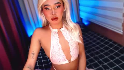 Sam online show from November 3, 4:50 pm