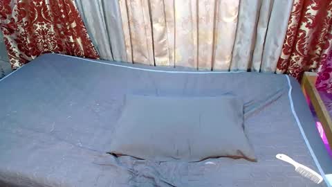 Gigi online show from March 5, 6:35 pm