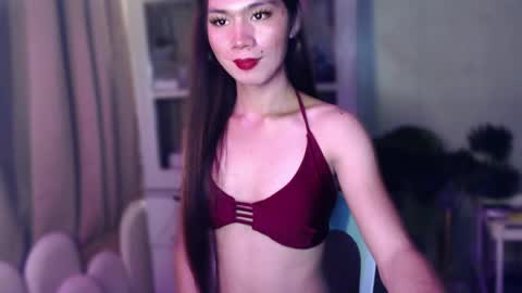Emerald online show from April 30, 2:43 pm