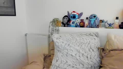 TransAlicia online show from December 7, 1:19 am