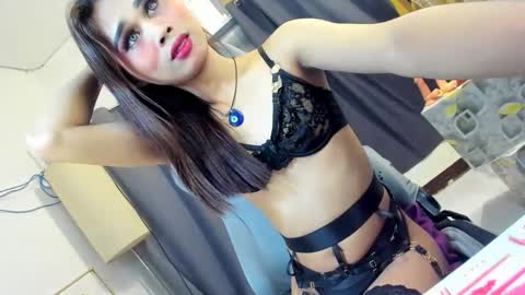 Snapshot of transbigcockselfsucker chatting on December 26, 4:47 pm GEN LUXS online show from December 26, 4:47 pm