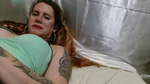 transexdotada online show from October 1, 10:10 pm