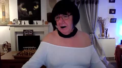 trinity1011 online show from January 16, 11:23 pm