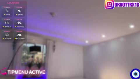 trixieemerald online show from April 19, 11:18 pm