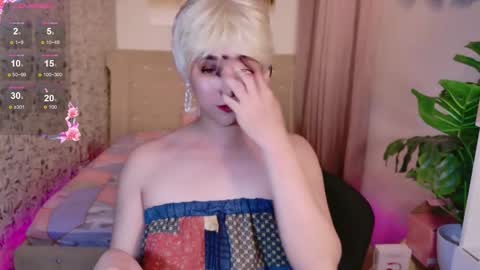 ts_yoshi_ online show from February 14, 1:02 am