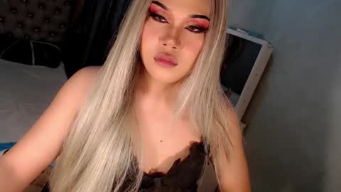 jayvie online show from November 7, 6:02 am