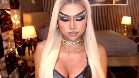 BRIANNA online show from April 6, 9:37 pm