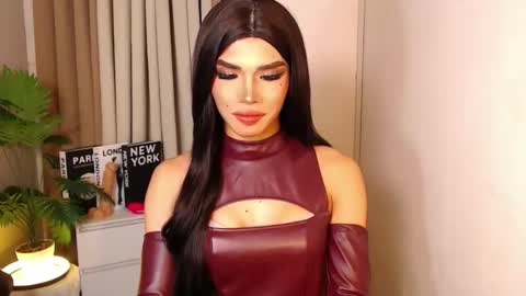 Miss Andrea online show from October 28, 5:33 pm