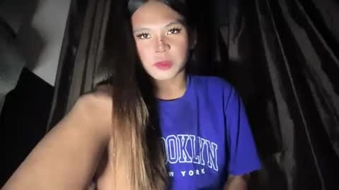 ur_new_obsession online show from February 9, 10:27 pm