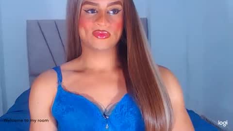 VALENTINA   online show from April 16, 1:06 am