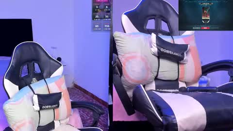 valeriatorrez online show from October 3, 7:03 pm