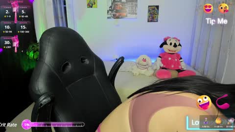 valerie_hatman online show from December 18, 1:23 pm