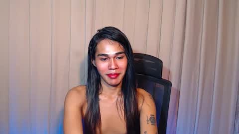 vampy_ebony_laxine online show from June 6, 3:08 pm