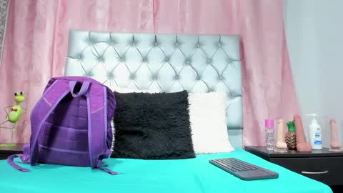 veneno hot online show from November 24, 1:02 pm