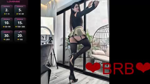 VENUS online show from February 13, 1:18 pm