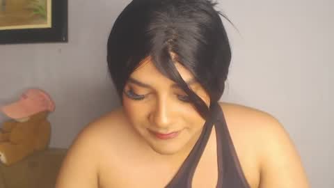   online show from August 7, 5:09 pm