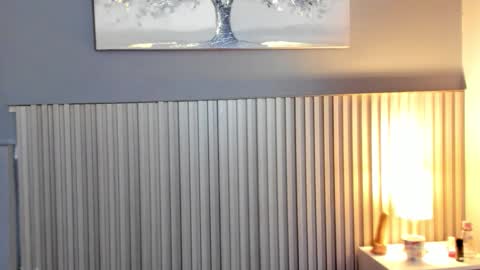  Vicky  online show from January 13, 12:46 pm